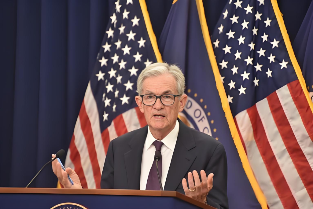 Fed’s Williams: No Near-term Rate Hikes or Cuts Needed